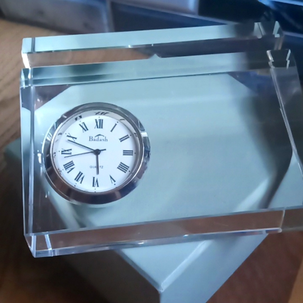 Badash CLEAR CUT CRYSTAL BUSINESS CARD HOLDER DESK ANALOG QUARTZ CLOCK